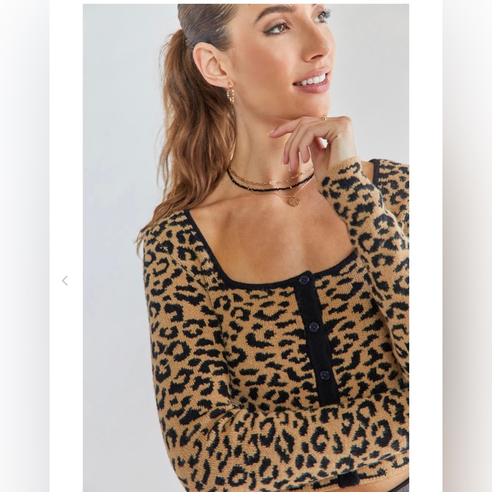 Francesca’s animal print pullover | S